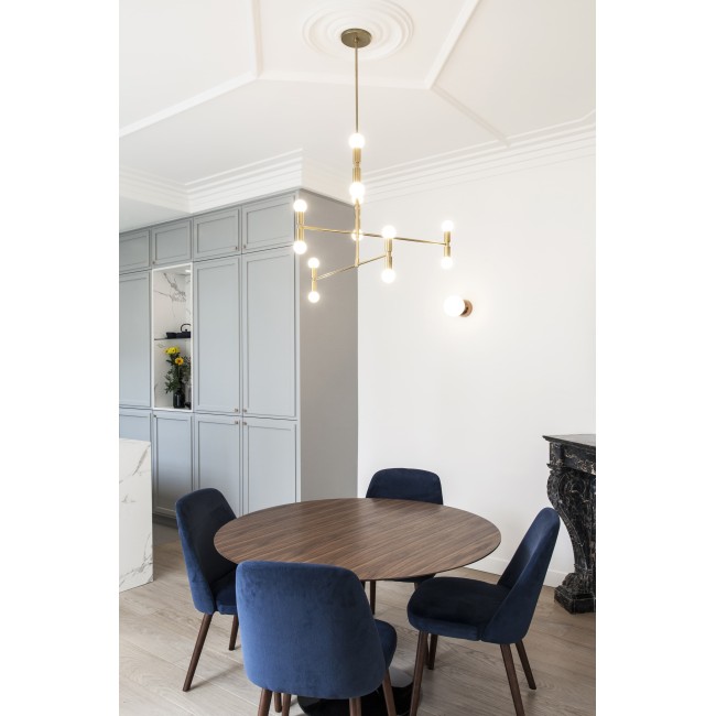 Modernes und elegantes Profil C393