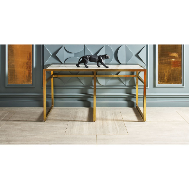 Plinthe SX173F flexible, élégante et classique Plinthe SX173F flexible, élégante et classique (2)