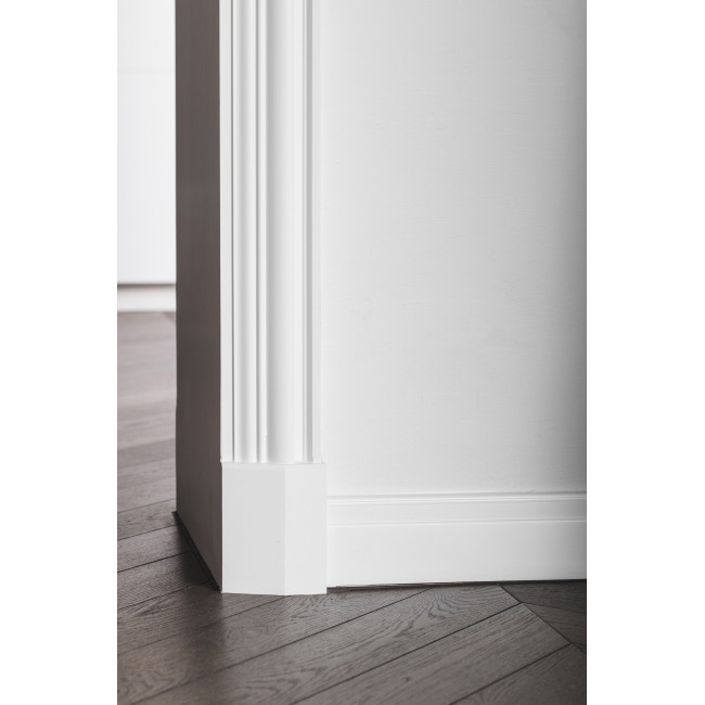 Profil aux courbes élégantes DX174-2300 Profil aux courbes élégantes DX174-2300 (2)